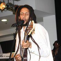 Julian Marley Performing live to promote the new range of headphones | Picture 112603